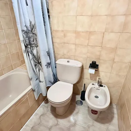 아파트 Stylish 2br With Sea View 미하스