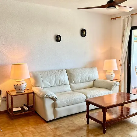 Stylish 2br With Sea View * 미하스